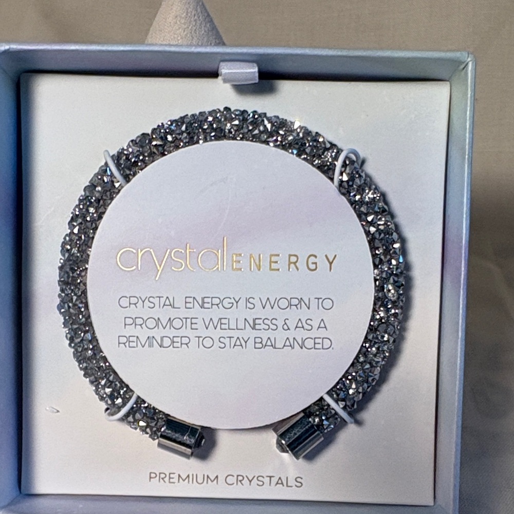 Silver Bracelet with premium crystals to promote wellness and balance. - Picture 4 of 5